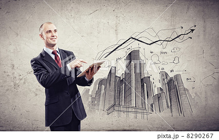 Businessman with ipad 8290267