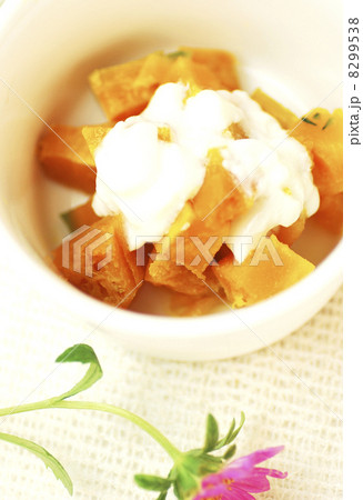 かぼちゃのヨーグルトあえ 8299538