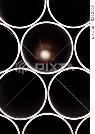 鉄パイプ 8312910