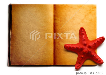 Open book and red seastar 8315865