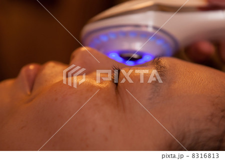 beauty-treatment clinic　撮影協力： 3BエステサロンLuki'A（麻布十番） 8316813