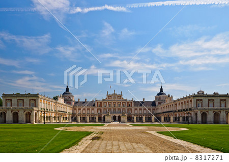 Royal Palace of Aranjuez (Spanish: Palacio Real de Aranjuez) 8317271