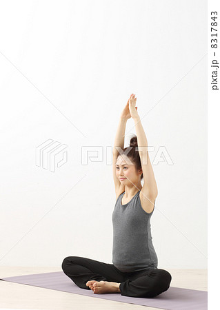 マタニティヨガ 8317843