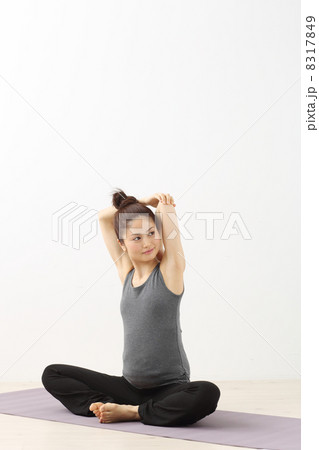 マタニティヨガ 8317849