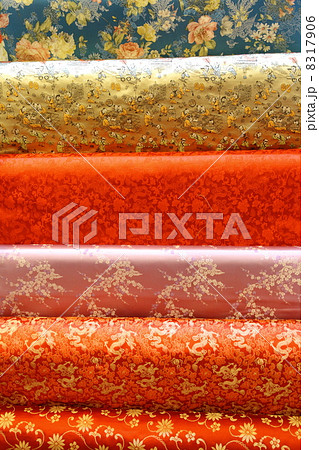 【中国　絹織物】約１０４センチ✖️６１センチ 中国の絹織物の写真素材 [8317906] - PIXTA