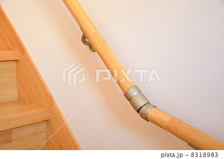 手すりと階段 8318983