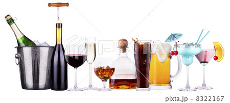 Set of different alcoholic drinks and cocktails 8322167