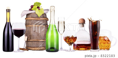Set of different alcoholic drinks and cocktails Set of different alcoholic drinks and cocktails 8322183