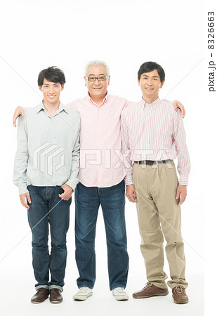 男性３世代 8326663