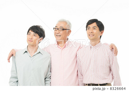 男性３世代 8326664