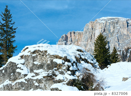 Beautiful winter rocky mountain landscape. 8327006