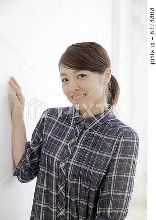 女性ポートレート 8328808