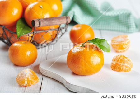 Fresh tangerines 8330089