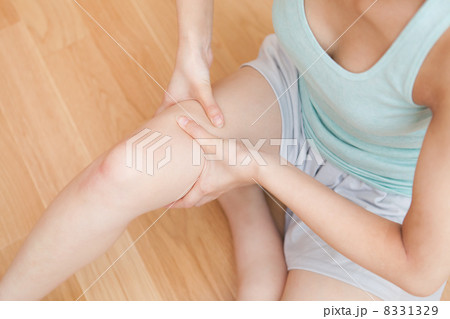 セルフマッサージ 8331329
