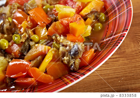 Country  stew - gyuvech. 8333858