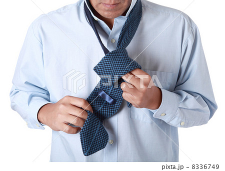 ビジネス男性ネクタイ ビジネス男性ネクタイ 8336749