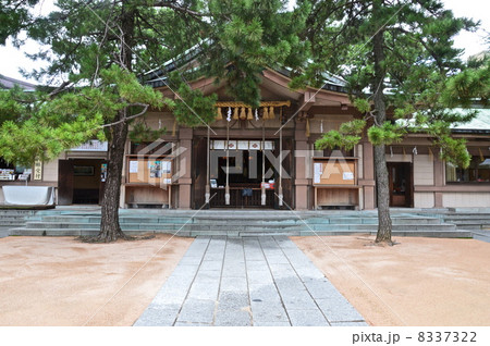 関の氏神 亀山八幡宮（山口県下関市中之町） 8337322