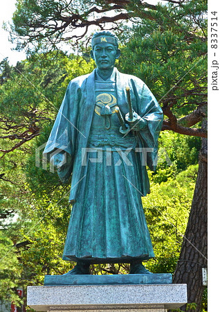 土方歳三の像（高幡不動尊(金剛寺)／東京都日野市高幡） 8337514