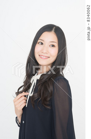 若い女性 8340062