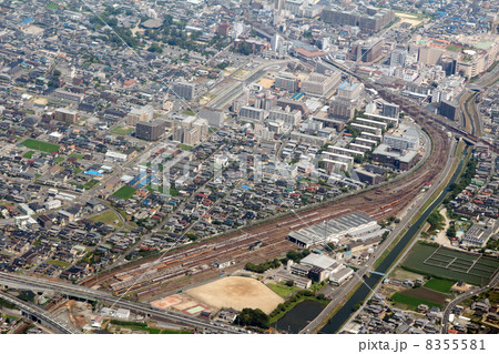 近畿日本鉄道の西大寺検車区付近を空撮 近畿日本鉄道の西大寺検車区付近を空撮 8355581