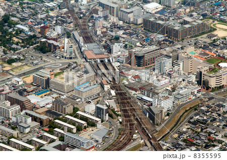 近鉄の大和西大寺駅付近を空撮 近鉄の大和西大寺駅付近を空撮 8355595