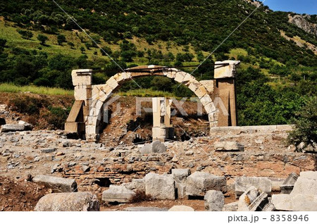 エフェス町歩き 8358946