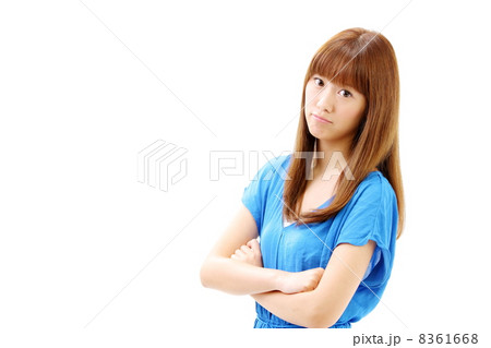 考える女の子 考える女の子 8361668