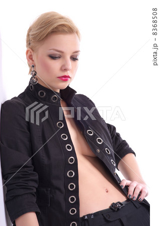 Portrait of fashionable sexy woman Portrait of fashionable sexy woman 8368508
