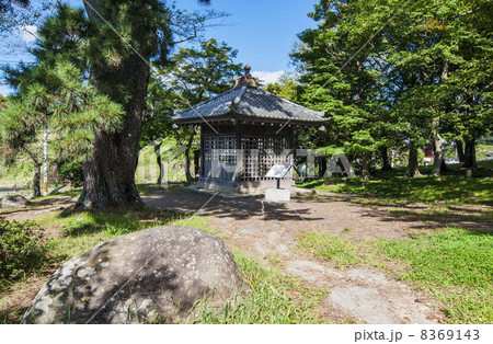 多賀城碑・多賀城碑覆屋　　 8369143