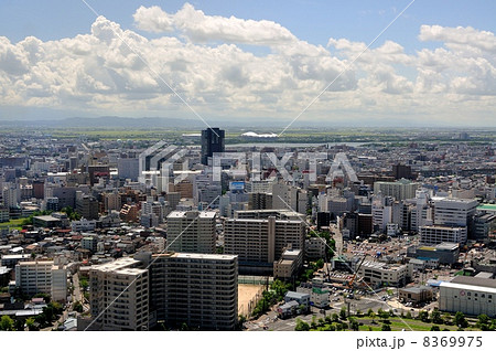 新潟市街(朱鷺メッセより） 8369975