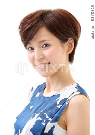 女性 8370319