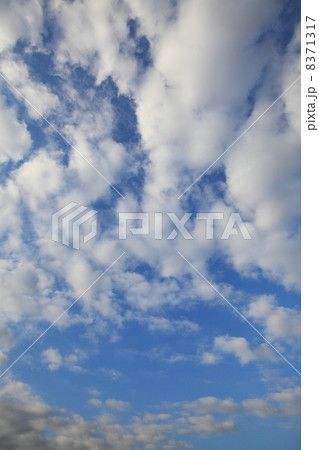 高積雲 8371317