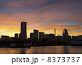 夕景の横浜みなとみらい21 8373737