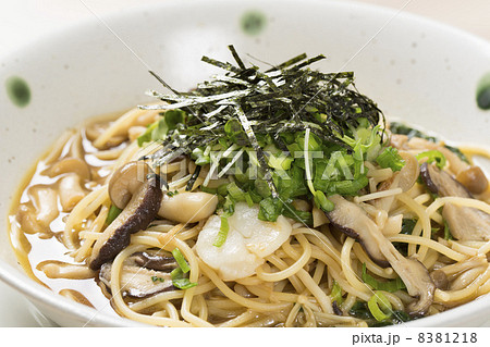 キノコと帆立の和風スパゲティー キノコと帆立の和風スパゲティー 8381218