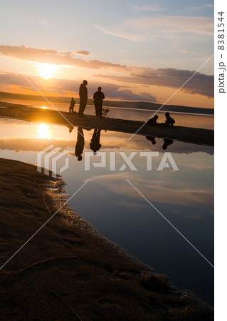 evening relaxation 8381544