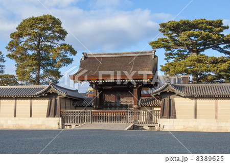 京都御所　建礼門 8389625