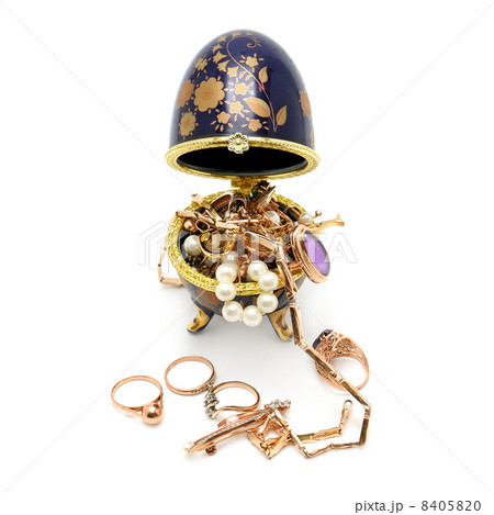 Gold ornaments Gold ornaments 8405820