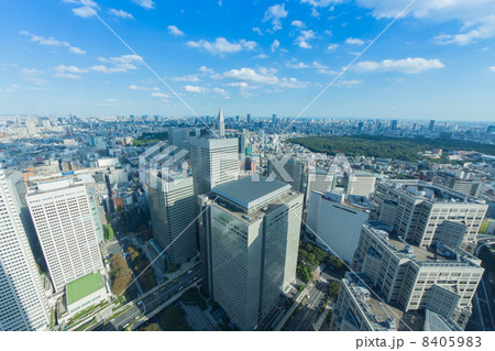 東京の高層ビル 8405983