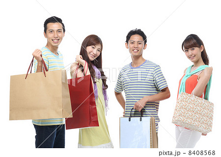 4人の若者 8408568