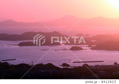 九十九島に沈む夕日 九十九島に沈む夕日 8412623