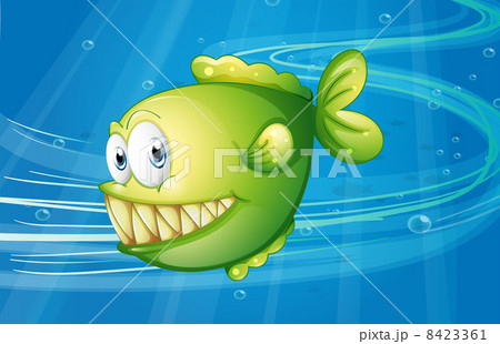 A green fish under the sea 8423361