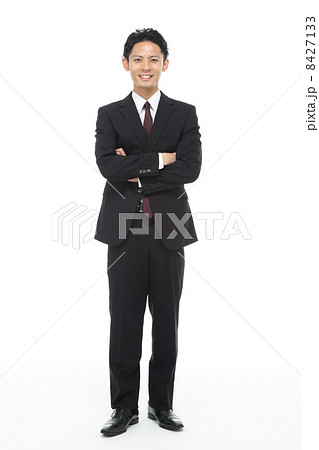 若いビジネスマン 8427133