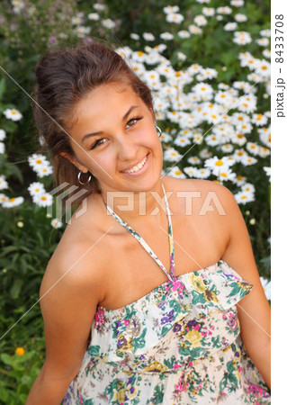 beautiful girl in park, closeup 8433708