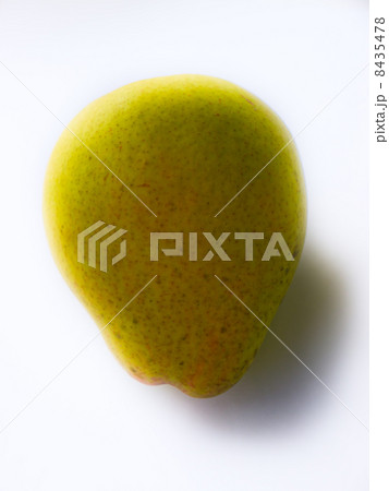 Pear. 8435478