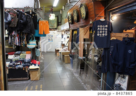 再開発で撤去のアーケード街 再開発で撤去のアーケード街 8437865