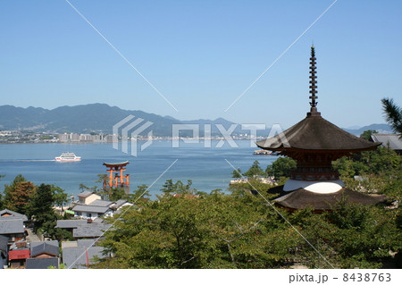 安芸の宮島の風景 安芸の宮島の風景 8438763
