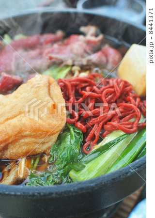 丁子麩と赤こんにゃくのあるすき焼き01 8441371