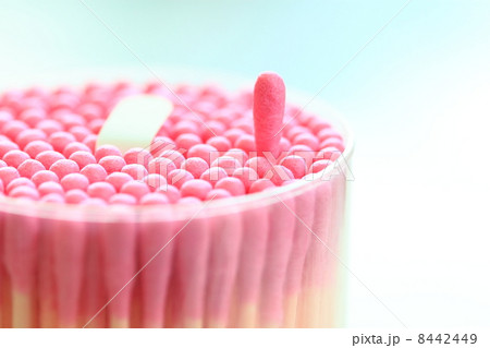 ピンクの綿棒 8442449