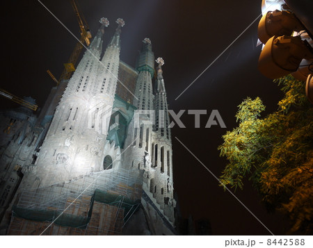 サグラダ・ファミリア 8442588