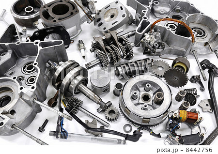 バイクエンジンの整備 8442756
